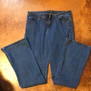 Wide leg jeans/ size 31 or 12